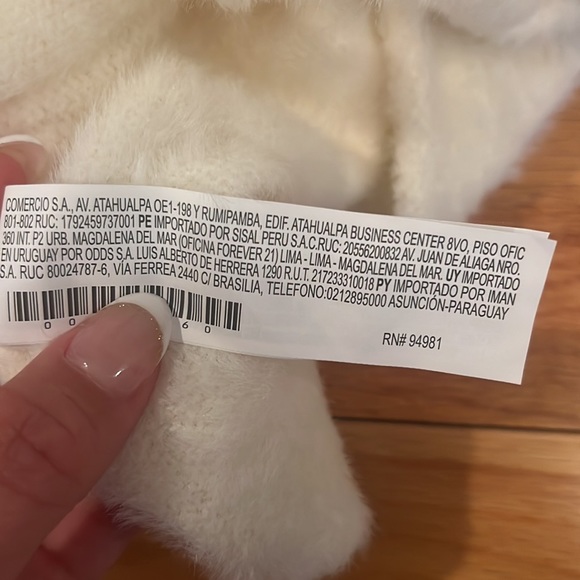 Forever 21 Sweater - Picture 4 of 4